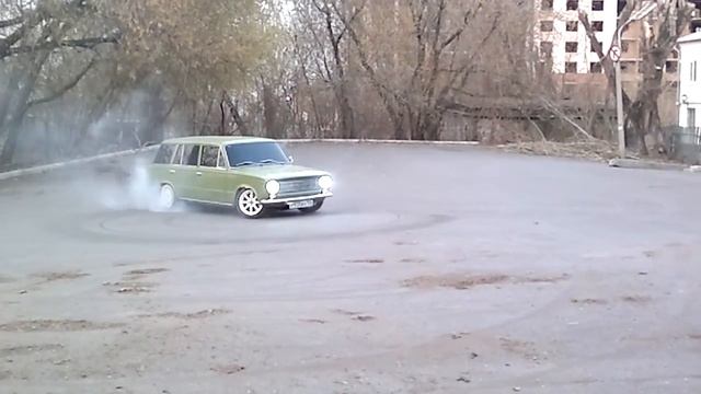 не много дыма смотреть онлайн