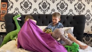 Мягкие игрушки распаковка. Коллекция мягких плюшевых игрушек. Бой игрушками. Мягкие игрушки фнаф 9