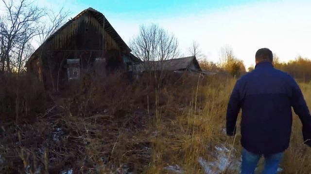 Как Бросают Деревни в России. Что Оставляют в Домах смотреть онлайн
