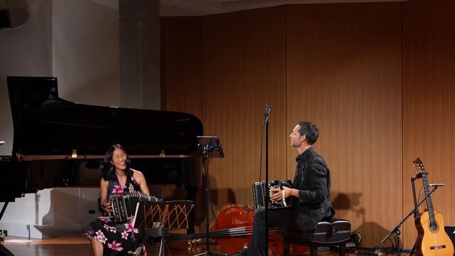 Hugo Satorre & Winnie Cheung - Pa' que bailen los muchachos смотреть онлайн