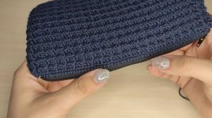 Косметичка крючком вафельным узором