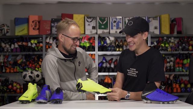 VOLT ⚡️ or BLUE 🅿️? New Nike Always Forward football boots смотреть онлайн