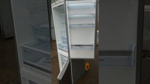 Холодильник з морозильною камерою Бош Bosch KGE39AICA 2м А+++