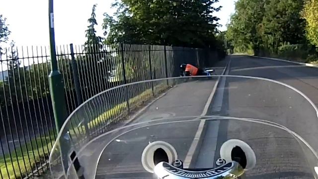 Rider crashes whilst doing U-Turn on test day. What can we learn by this? смотреть онлайн