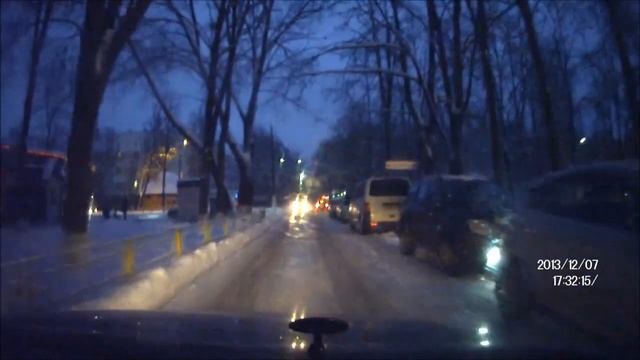 Видеорегистратор Prology iReg-5200 HD (720p) тестирование смотреть онлайн