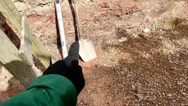 КАК ПОСТРОИТЬ ПОГРЕБ? КАК ПОСТРОИТЬ ГАРАЖ? КАК ВЫКОПАТЬ ЯМУ ПОД ПОГРЕБ? (2серия). смотреть онлайн