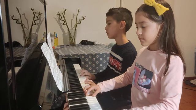 Romance from Op.163 No.1 - Antonio Diabelli piano duet смотреть онлайн