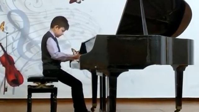 Труш Иван Д.Шостакович "Лирический вальс" смотреть онлайн