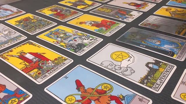 Quick Unboxing: Tarot смотреть онлайн