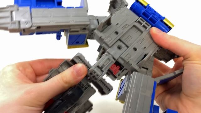 WOW! Transformers LEGACY Evolution Commander Class ARMADA OPTIMUS PRIME Review смотреть онлайн