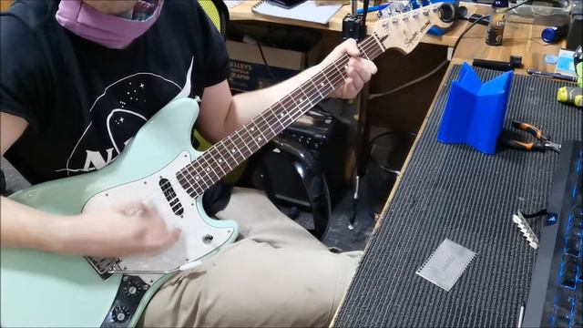 Squier Cyclone first production model Made in Indonesia, For selling. смотреть онлайн