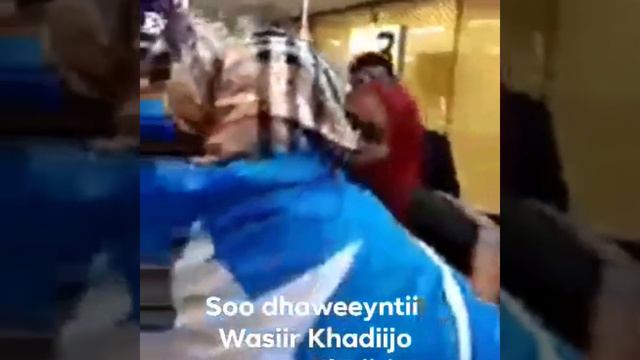 Soo Dhaweeyntii hon. Khadiijo Maxamed Diiriye ee holland. смотреть онлайн