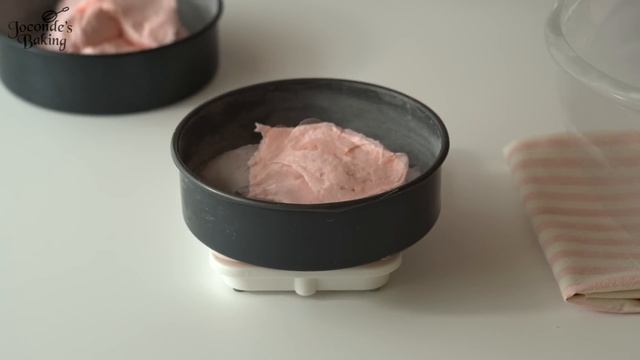 핑크 좋아하면 만들어보아요 ^^ 핑크벨벳케이크 / Pink Velvet Cake With Italian Buttercream