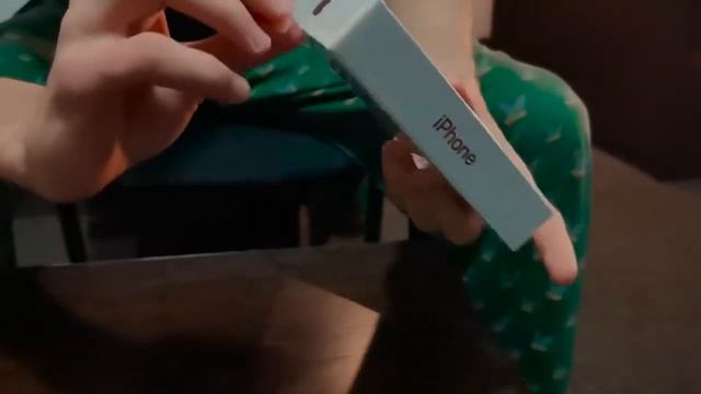 iPhone 12 mini (Красный) | Распаковка смотреть онлайн