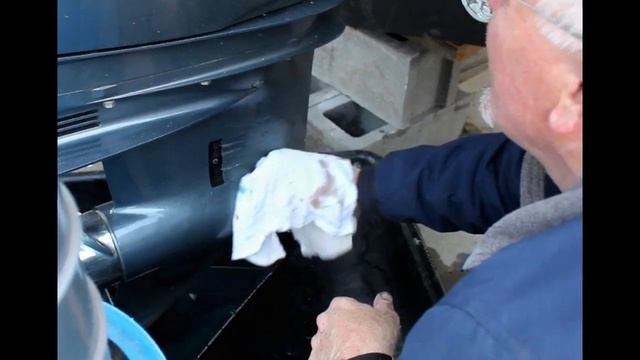 How to Winterize a Yamaha 150 hp Four Stroke Outboard by DIYeasycrafts смотреть онлайн