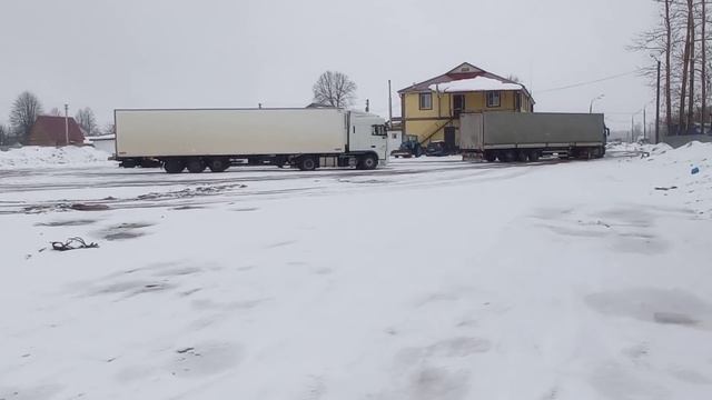 Дальнобой. Прибыл в маленький Сталинград )) смотреть онлайн