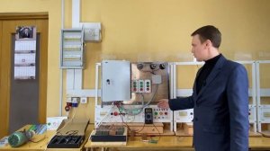 Конденсаторный запуск асинхронного двигателя от 220 В под нагрузкой!