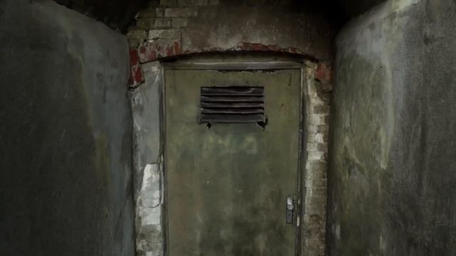 «Я с тобой живу, пока не найду себе достойную женщину. А ты так, чтоб стирала и гладила»-говорил... смотреть онлайн