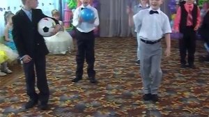 Песня с постановкой "ДЕТСТВО" на выпускной