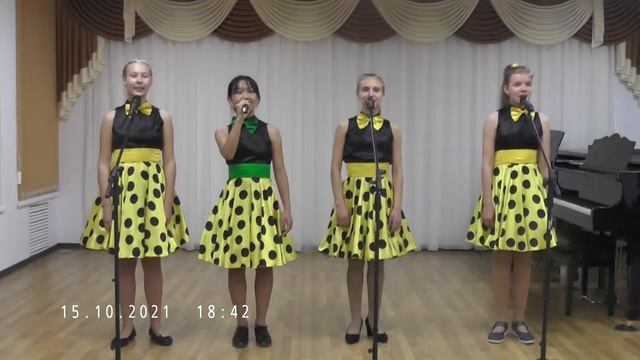 Вокальный ансамбль Мечта Разноцветная осень Т Морозова 1 смотреть онлайн