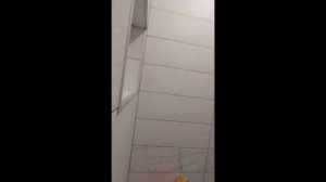 Оформил внешнего угла из плит красиво и не дорого. Без запила плитки под 45 и без пвх