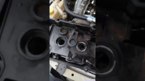 Замена сальников свечных колодцев Nissan Primera P12 QR20