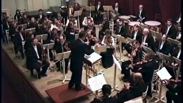 Adrian Bryttan conducts Quincy Porter's "Ukrainian Suite" (1925) смотреть онлайн