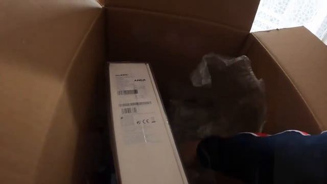 WESH J'UNBOXE MON NOUVEAU PC ! (huawei matebook 14 amd) смотреть онлайн