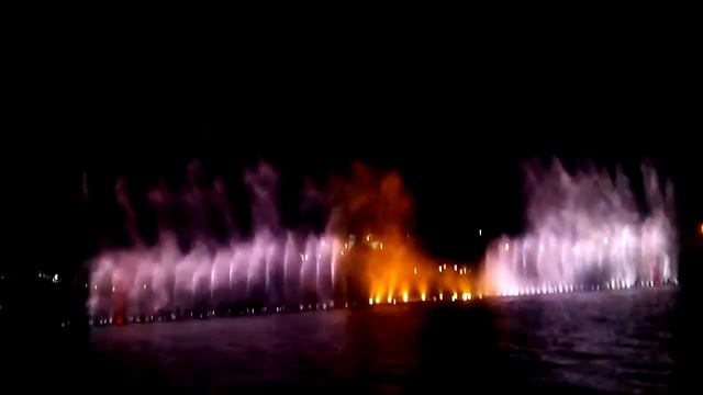 Поющие фонтаны в Абрау Дюрсо смотреть онлайн