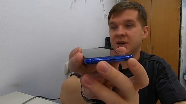 Xiaomi Mi9 SE карликовый смартфон? смотреть онлайн