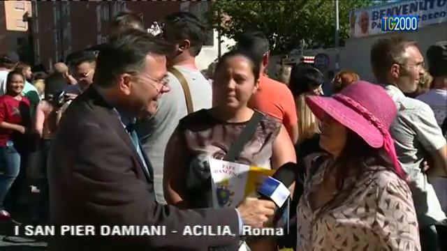 Papa Francesco visita la Parrocchia San Pier Damiani di Acilia. Le testimonianze dei fedeli смотреть онлайн