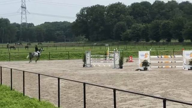 Janneke (cornet) 24/7 смотреть онлайн