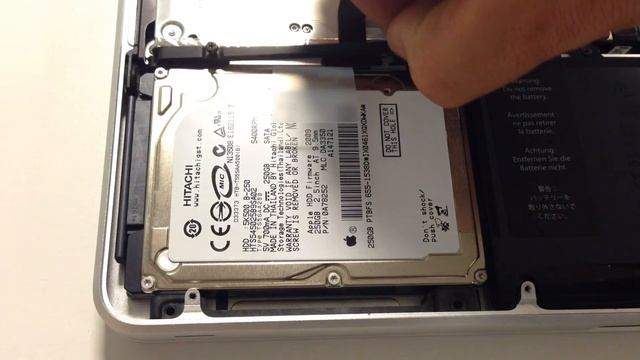 Apple MacBook Pro 13,3 inch A1278 - Memory Upgrade - How To - Tutorial - DIY смотреть онлайн