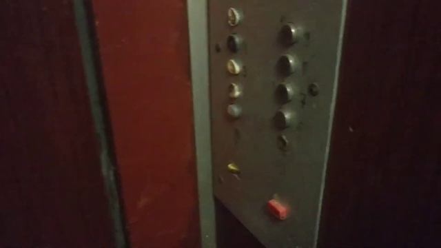 Подъём к машинному отделению лифта | Лифтёр SturmVladik смотреть онлайн