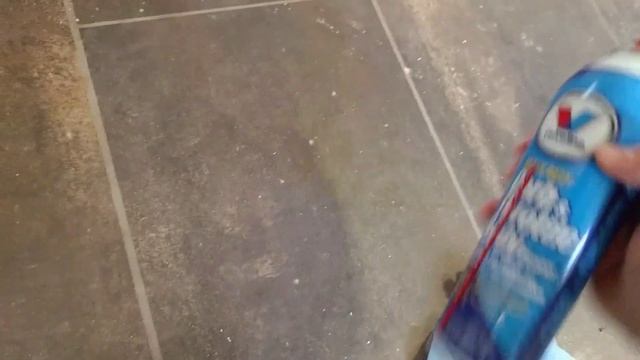 How To Remove Paint From Laminate Flooring. Easy