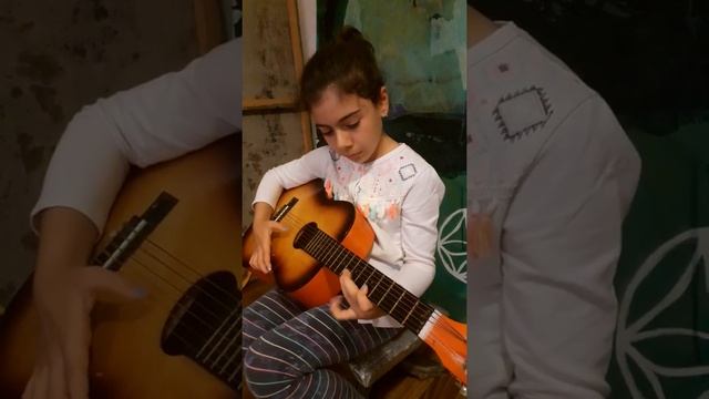 Пираты Карибского Моря– учусь играть на гитаре? смотреть онлайн