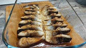 Скумбрия в духовке. Быстро и очень вкусно.