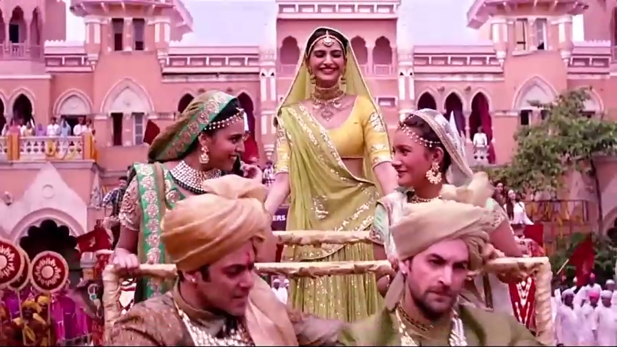 River Ocean Feat India - Bollywood Love And Happiness