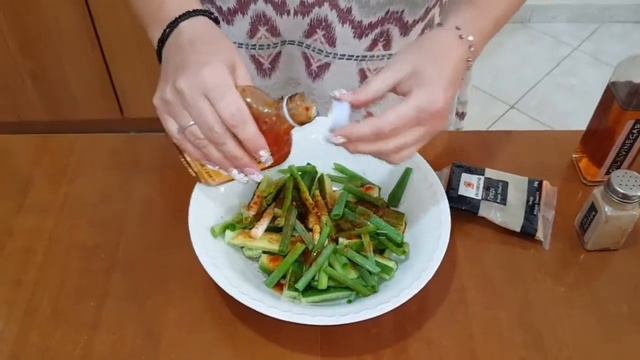 УЛЕТНЫЕ ОГУРЧИКИ ПО-КИТАЙСКИ ЗА 2 МИНУТЫ!!!! смотреть онлайн