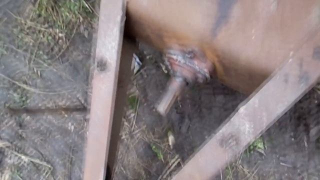 Навозоразбрасыватель РОУ-6 и немного про Бизона, Дт-75 и Дон 1500 смотреть онлайн