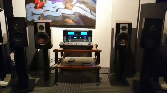 Dali epicon 2 / Sonus Faber Olympica 1 / Mcintosh смотреть онлайн