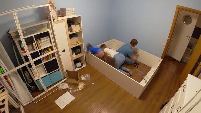 Сборка кровати с подъёмным механизмом ИКЕЯ IKEA brimnes 304.852.13 смотреть онлайн
