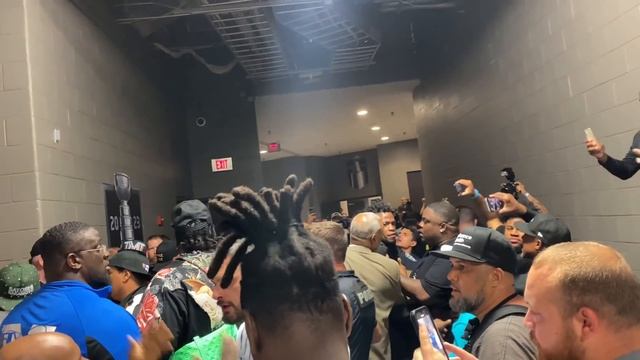 JOHN GOTTI JR SPOTTED AS CHAOS ERUPTS BACKSTAGE AT FLOYD MAYWEATHER VS JOHN GOTTI III смотреть онлайн