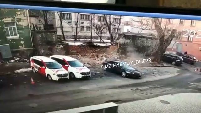 Упал забор смотреть онлайн