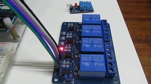 arduino и шилд на 4 реле смотреть онлайн