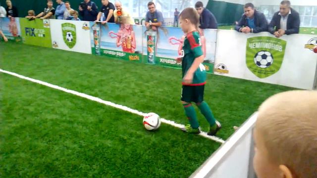 Газыев Рафаэль(ЦДКА-Локо,2008г.р.) против ЦСКА 2007г.р. смотреть онлайн