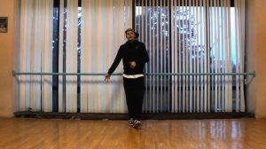 3 ПРОСТЫХ ДВИЖЕНИЯ или как научиться танцевать, если ты БРЕВНО!!! УРОК 2