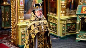 Вынос Плащаницы и слово Настоятеля в Страстную пятницу