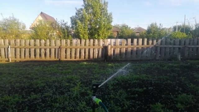 Поливка импульсным дождевателем. смотреть онлайн
