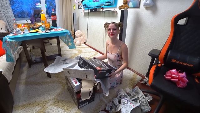 ДЕНЬ РОЖДЕНИЯ ТАНИ смотреть онлайн